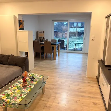 Dein Reihenhaus Auf Zeit In Apartman