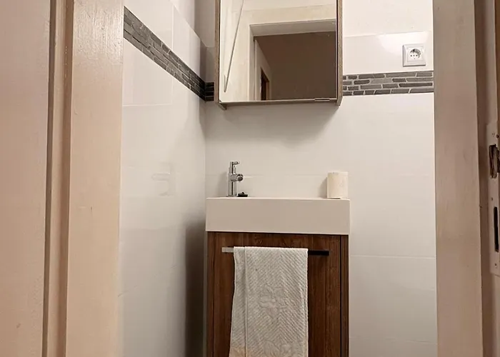 Appartement Dein Reihenhaus Auf Zeit In Neuss